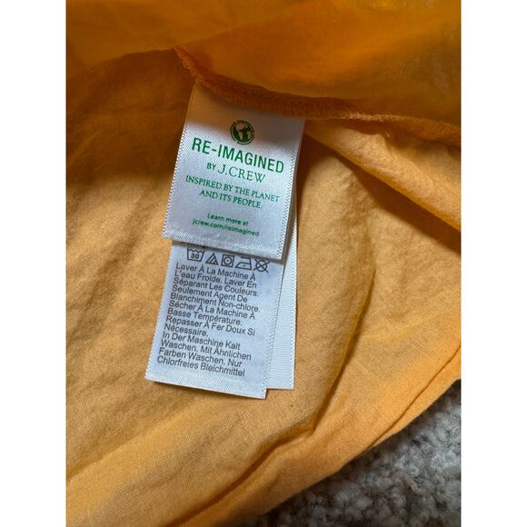 J. CREW Women's ruffle, sleeveless blouse, size Lg, Light Orange - Picture 9 of 10